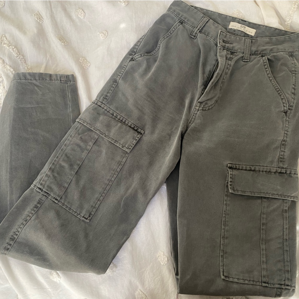 Stradivarius grey cargo pants